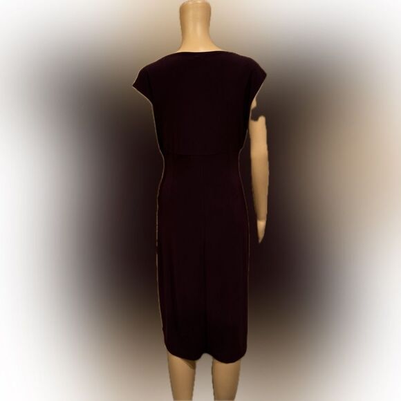 Lauren Ralph Lauren Ruched V-Neck Sleeveless Purple Cocktail Midi Dress SZ 6 - Picture 4 of 5